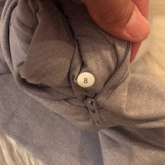 Lululemon Hooded Front Sweater - Picture 4 of 6